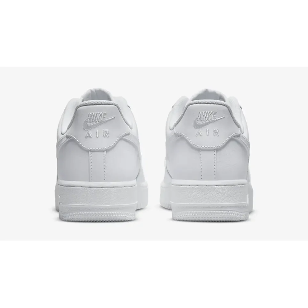 nike-air-force-1-07-triple-white-cw2288-111-back_w1024_h1024_pad_.jpg white Nike Air Force 1 low