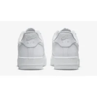 nike-air-force-1-07-triple-white-cw2288-111-back_w1024_h1024_pad_.jpg white Nike Air Force 1 low