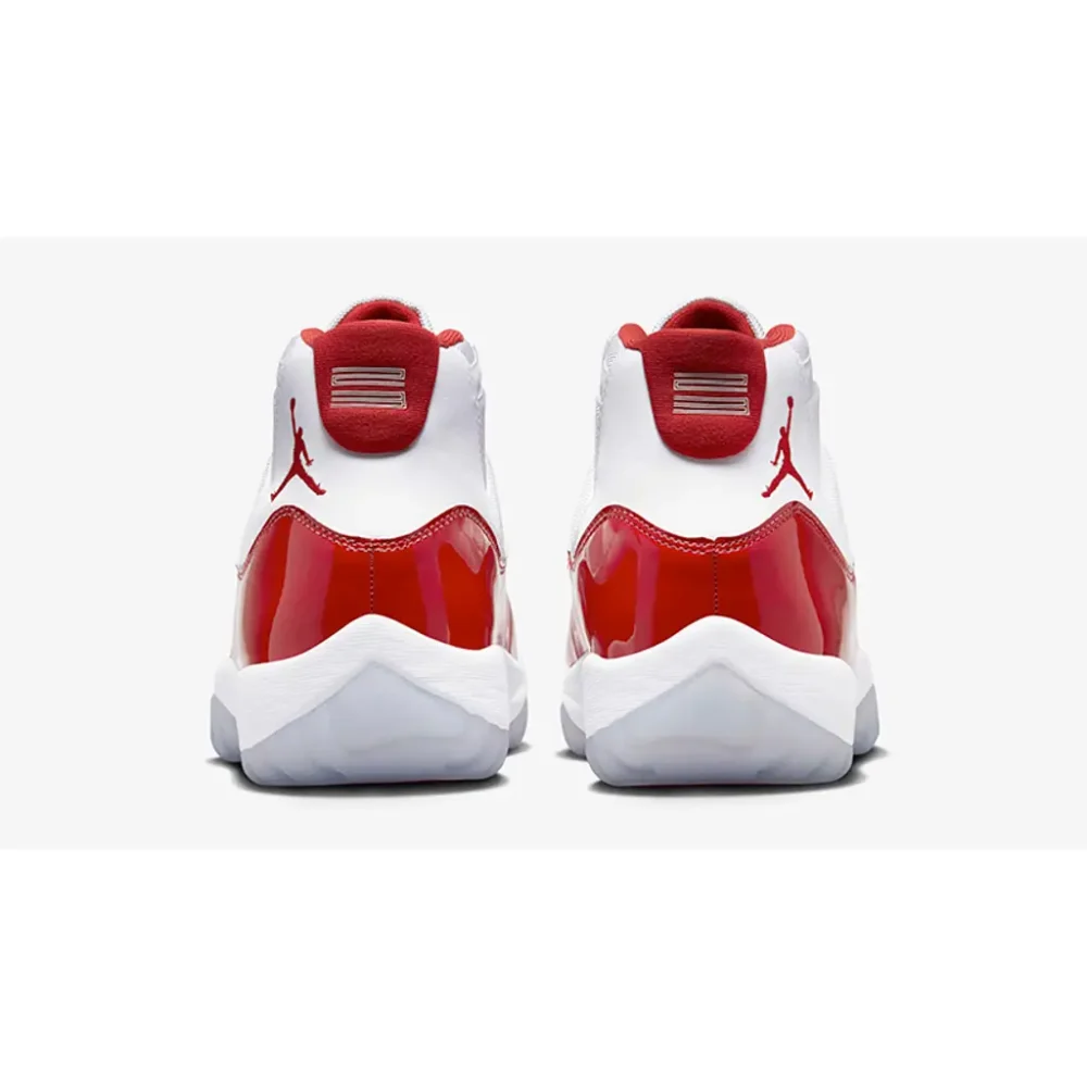 Air Jordan 11 Cherry