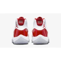 Air Jordan 11 Cherry