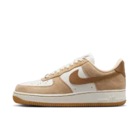 Nike Air Force LV8 EMB