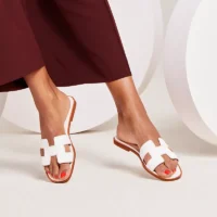 Women’s Oran Sandals – Classic Flat Leather Slides for Summer Elegance