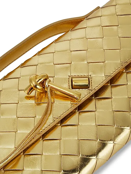 Bottega Veneta Andiamo Intrecciato Metallic Leather Clutch – Luxury Designer Evening Bag