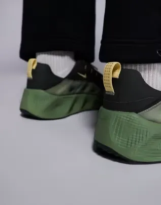 Nike Ava Rover