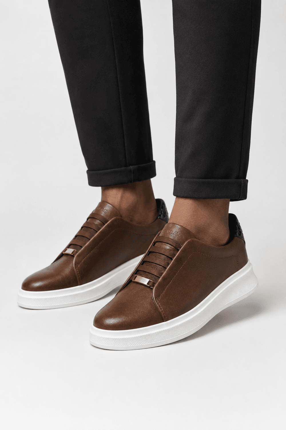 33226df1-e487-4519-871c-e098bda5625a High Grade Tan Brown Leather