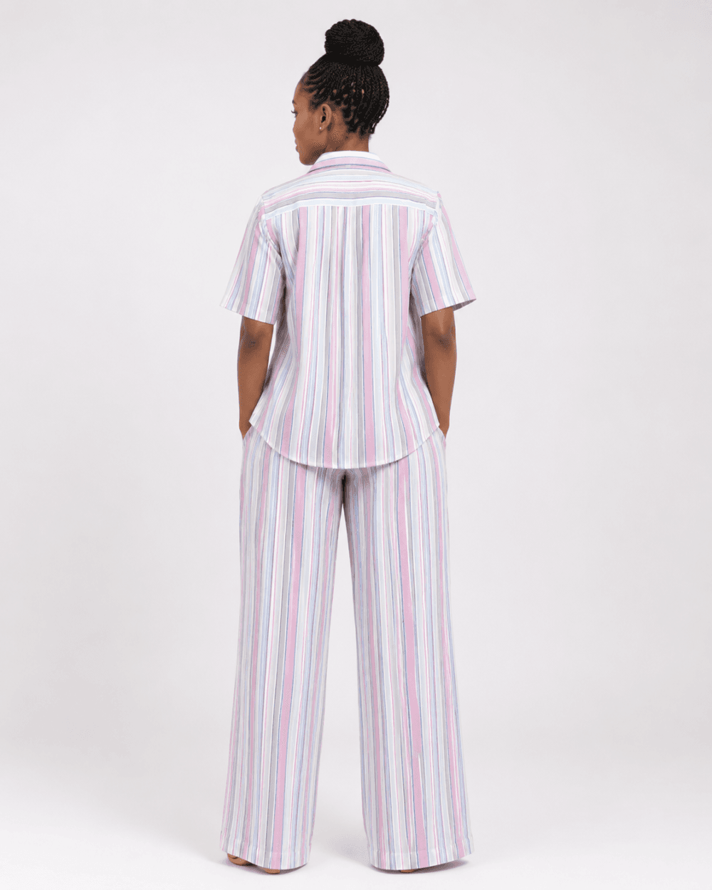 8134bc32-0f26-4d50-9283-357aeb7a98f0 Women’s Pastel Striped Shirt and Wide-Leg Trouser Set