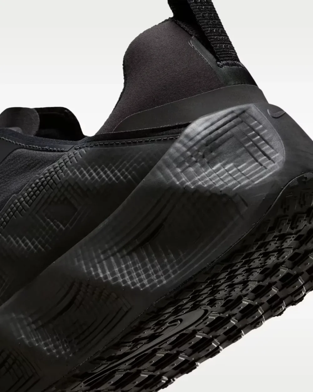 NIKE+AVA+ROVER (5) Nike Ava Rover Triple Black